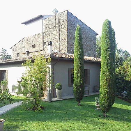 Residenza Teodorico Re B&B Viterbo Bagian luar foto