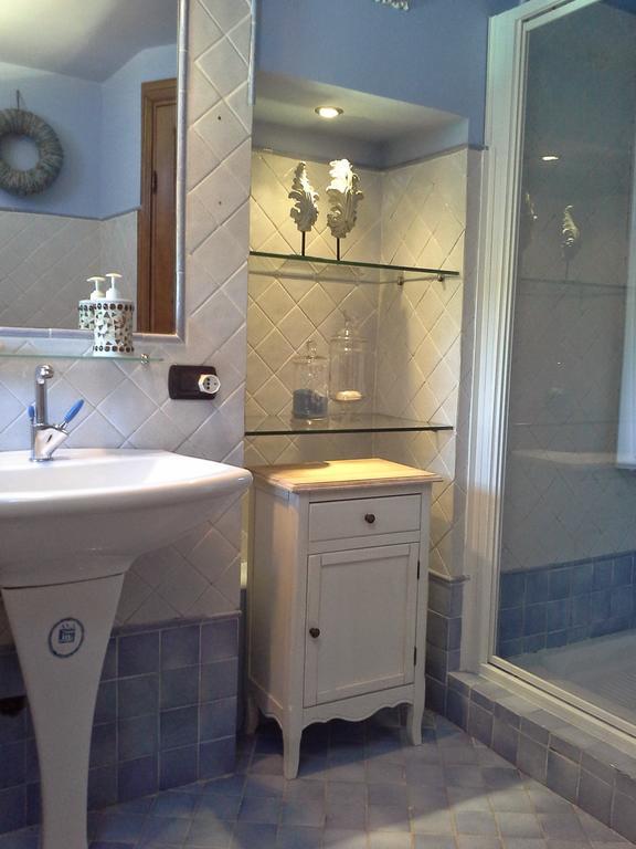 Residenza Teodorico Re B&B Viterbo Ruang foto